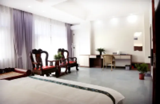 悠越民宿（東興口岸店）