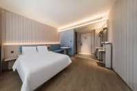 HanTing Hotel (Eerduosi Otog Banner Qipanjing)