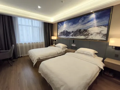 Alashankou Jingang Hotel