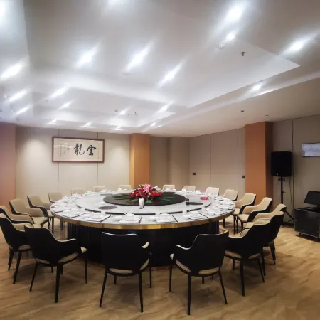 Xin Da Xin Hotel