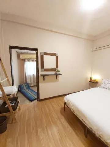 ทาวน์เฮาส์ขนาดสามห้องนอน