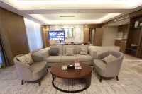 Hewei Gui Hotel (Xuchang East Station Branch) Hotel di Xuchang