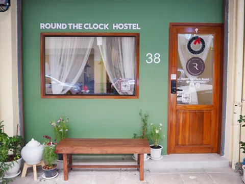 รูปภาพของRound The Clock Hostel