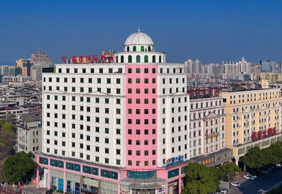 hotel overview picture