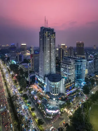 Harris Suites fx Sudirman Отели в г. Центальная Джакарта