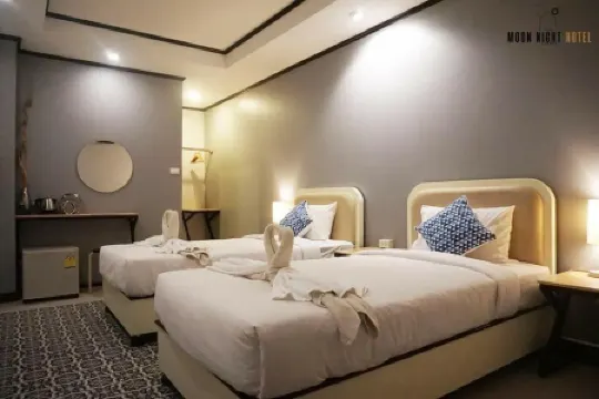 The Moon Night Ao Nang Hotel