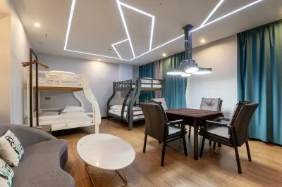 JI FENG E-SPORTS HOTEL