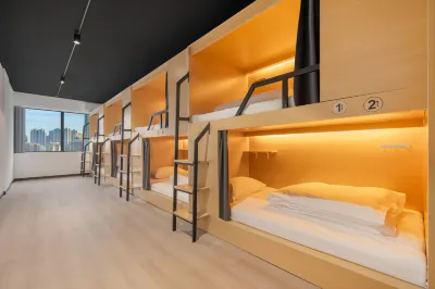 On The Way Hostel Hotel a 