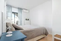 BnB Homes Stylish Apartments 50 m away from the Ocean & Lush Nature