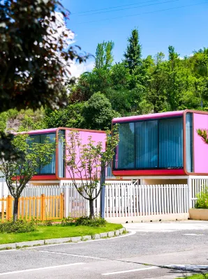 Tuledeng RV Campsite Hotel (Huaxi Qingyan Ancient Town) 판차오 아트 빌리지 주변 호텔
