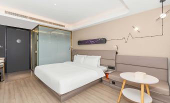 PALACE HOTELS(Daxing Longhu Tianjie Biomedical Base Subway Station Store)