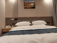 Zaoyuan renjia minsu hotel