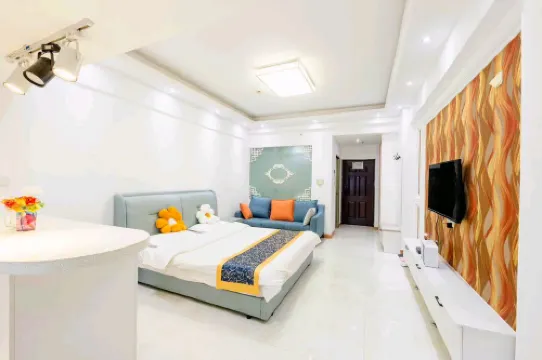 Kangaroo's Home Homestay (Xinxiang Baolong Plaza)