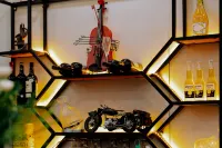 Hai Qianxun Boutique Resort & Hotel (Tiger Stone Seaside Park, Beidaihe)