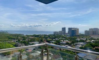 City Center Executive Hotel(Manila Airport and PITX)