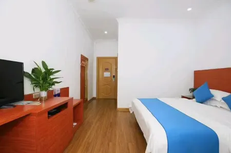 Jinhua Hotel Отели в г. Цзиюань