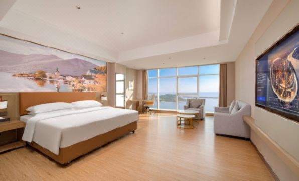 Vienna Hotel (Shanwei Feicuiwan, Erma Road Food Street)