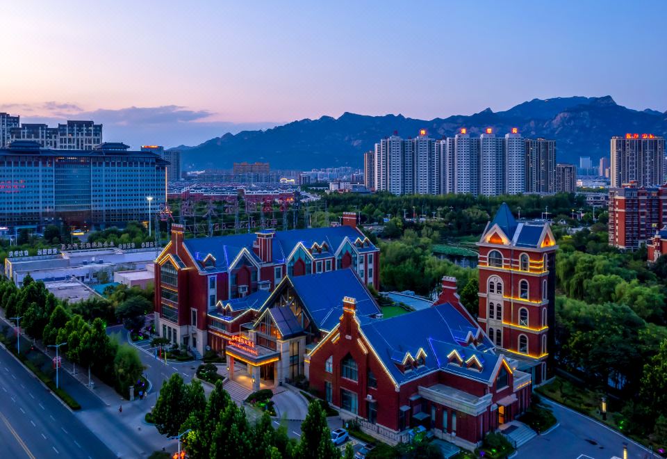 hotel overview picture