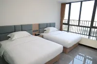 Zhuhai Ronghua Building Hotels near Huige Grain & Oils Shop