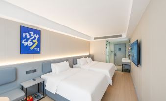 7 Days Hotel( (Jiayuguan Fangte Tang Dynasty Food Street Branch)