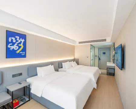7 Days Hotel（ (Jiayuguan Fangte Tang Dynasty Food Street Branch) Hotels in Jiayuguan