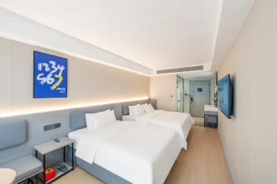 7 Days Hotel（ (Jiayuguan Fangte Tang Dynasty Food Street Branch) โรงแรมใน