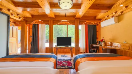 Zhuolonglinka Homestay