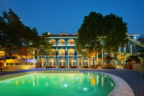 Magic Live Garden Hotel