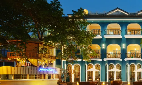 Magic Live Garden Hotel