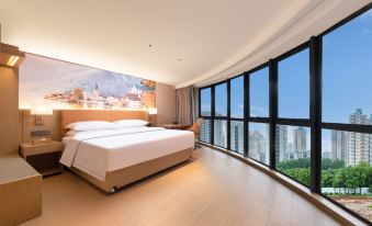 Vienna Wuhan International Expo Center South Subway Station Hotel