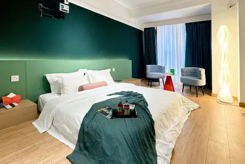 Yuansu Hotel (Wuyue Plaza)