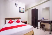 Super OYO 89363 Casavilla Hotel Hotel dekat Selayang Hot Spring Pool