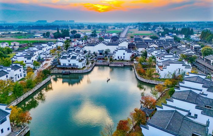 Liqiao River Town Resort