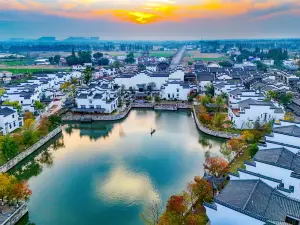 Liqiao River Town Resort