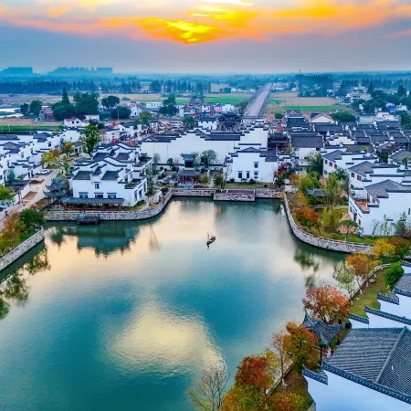Liqiao River Town Resort