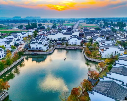 Liqiao River Town Resort Hotels in Tongling