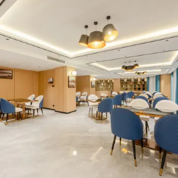 Yeste International Hotel (Hezhou Municipal Government Colorful Global City)