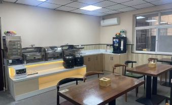 James Joyce Coffetel ( Lintong terracotta warriors HuaQingChi University City subway station store)
