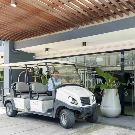 Chiva Bangkok Hotel Отели рядом с достопримечательностью «Ночная жизнь RCA»