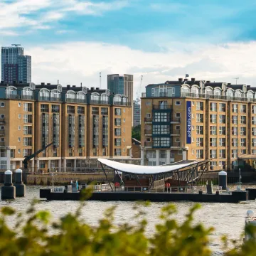 a&o London Docklands Riverside Отели рядом с достопримечательностью «Тауэр-Хэмлетс»