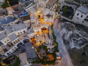 Kayata Cave Suites