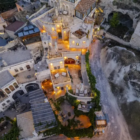 Kayata Cave Suites