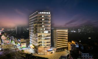 Haiyi International Hotel Huaiji