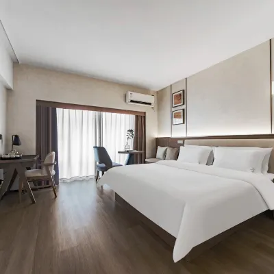 eStay Executive Apartment (Nanshan Science and Technology Park Shenda South Subway Station) Hotels near Nanshan