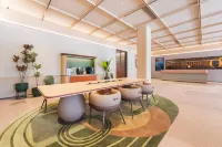 Orange Hotel (Zhengzhou East Railway Station East Square Central Branch)