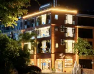 Linzi Courtyard Homestay