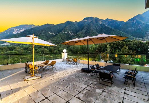 신구 Yushan Camping Hotel (Huashan Scenic Area) 3성급 호텔 객실