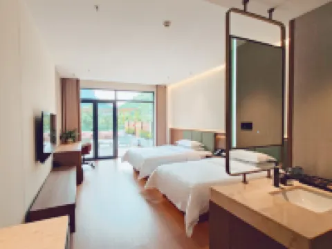Linzhou Yansu Hotel (Taihang Grand Canyon Shibanyan) Hotels in Linzhou