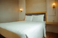 Twin Tower Hotel & Residence - bar