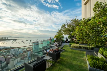 รูปภาพของEdge Central Pattaya by Prop Hopper